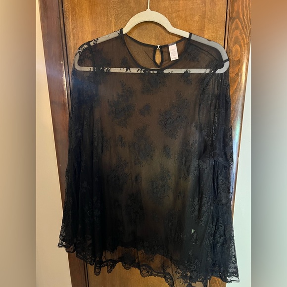 Victoria's Secret Tops - Victoria's Secret Black Lace Top